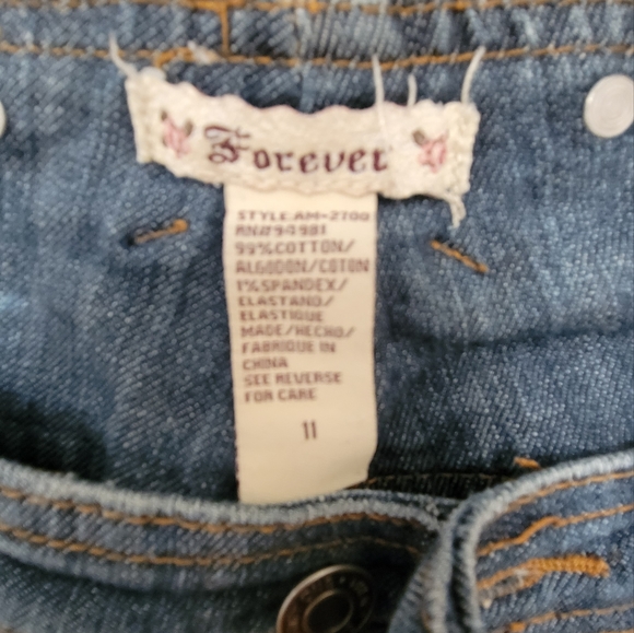 Jean Capris, Forever, Size 11 - Picture 3 of 4